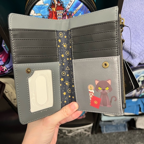 Hocus pocus loungefly wallet new with tags - Picture 3 of 4